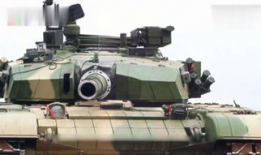 坦克视频,激战正酣，铁甲勇士勇往直前